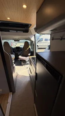 Fahrzeugbild Hymer Camper Van Redwood 601 Black November Deals #18