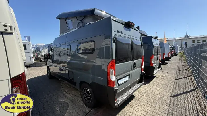 Fahrzeugbild Hymer Camper Van Redwood 600 Black November Deals #5