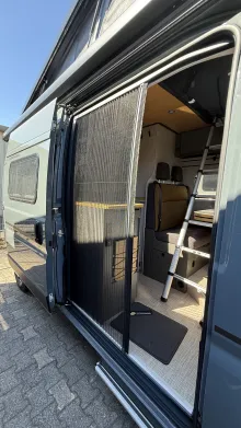 Fahrzeugbild Hymer Camper Van Redwood 600 Black November Deals #7