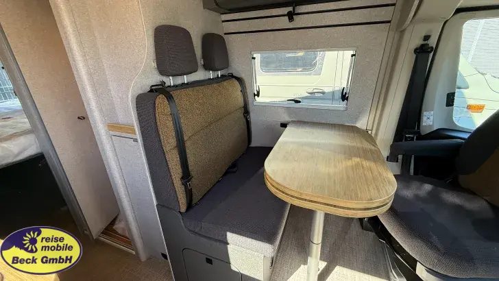 Fahrzeugbild Hymer Camper Van Redwood 600 Black November Deals #13
