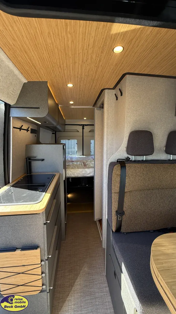 Fahrzeugbild Hymer Camper Van Redwood 600 Black November Deals #14