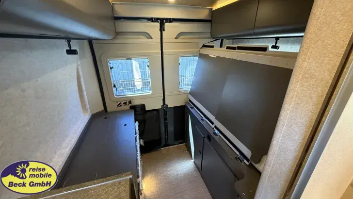 Fahrzeugbild Hymer Camper Van Redwood 600 Black November Deals #21