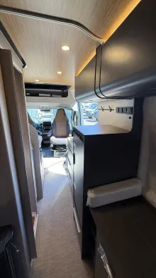 Fahrzeugbild Hymer Camper Van Redwood 600 Black November Deals #23