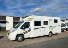 Fahrzeugbild Sunlight T 67 #1
