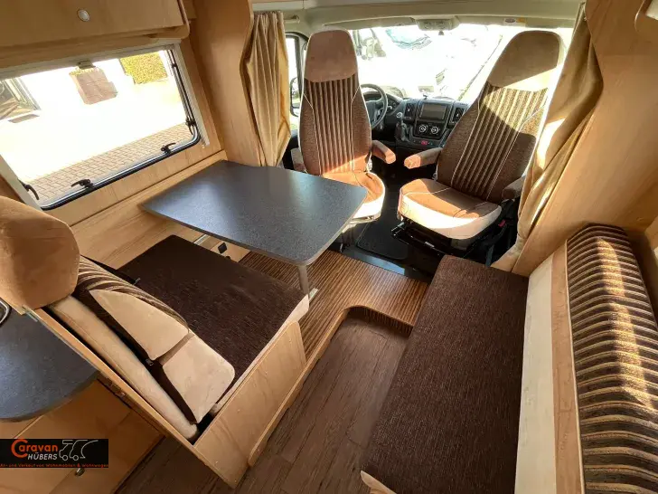 Fahrzeugbild Sunlight T 67 #46