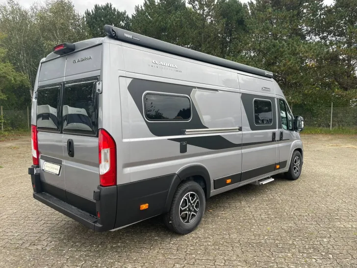 Fahrzeugbild Adria TWIN Edition 640 SGX MJ2027 #3