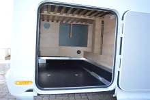 Fahrzeugbild Knaus L!VE WAVE 650 MF Platinum Selection Automatik/140PS #8