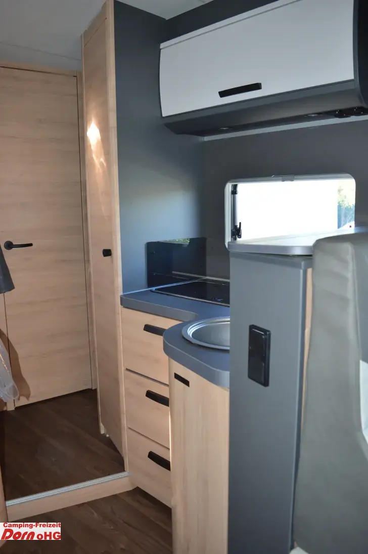 Fahrzeugbild Knaus L!VE WAVE 650 MF Platinum Selection Automatik/140PS #15