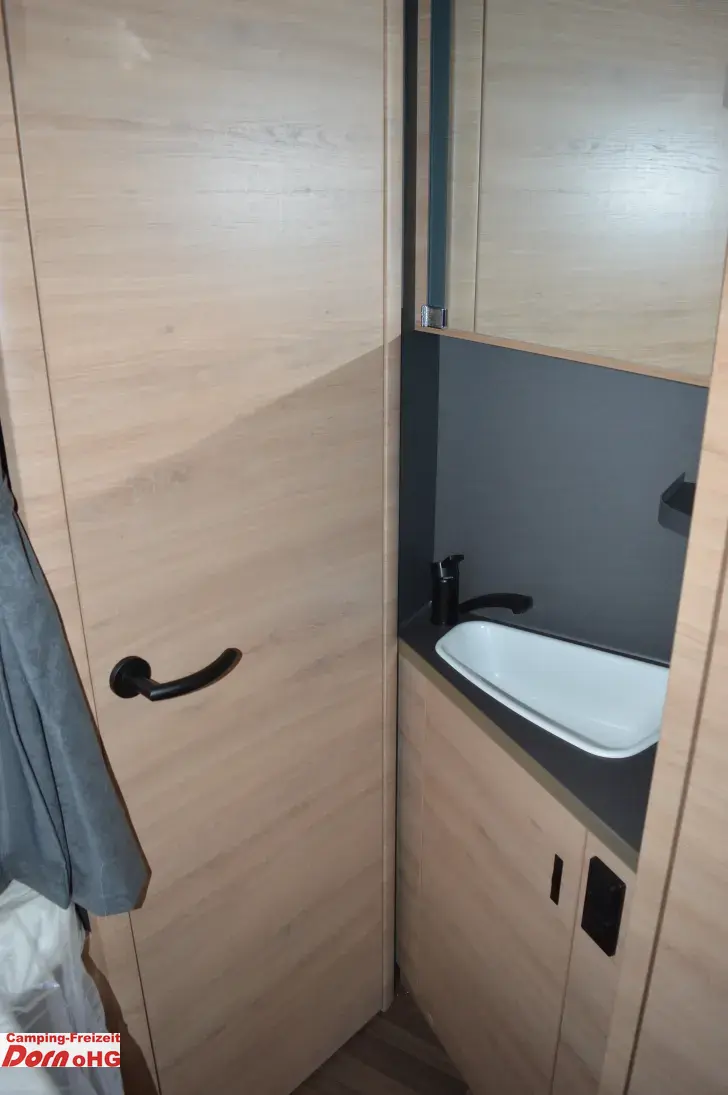 Fahrzeugbild Knaus L!VE WAVE 650 MF Platinum Selection Automatik/140PS #19