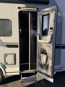 Fahrzeugbild Knaus L!VE WAVE 650 MG Platinum Selection 3-er Thule Lift Radträger #12