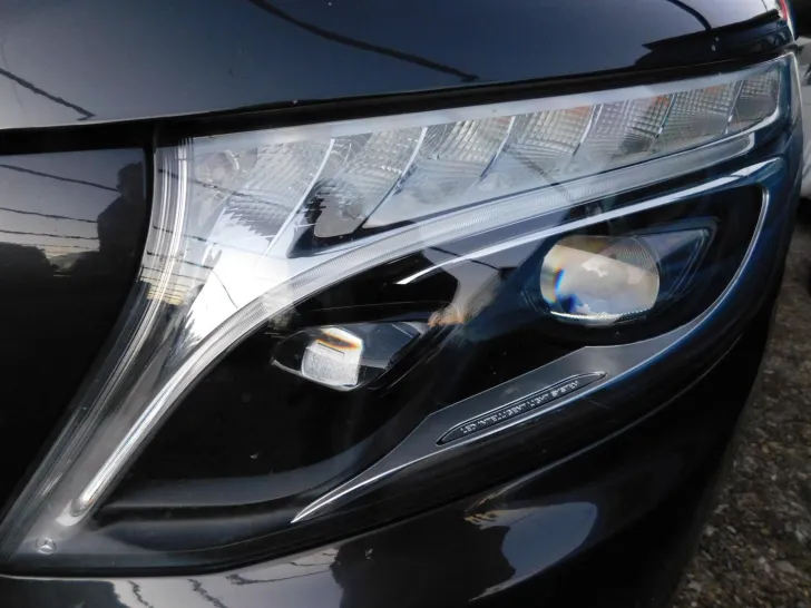Fahrzeugbild Mercedes-Benz Marco Polo V 300 d 4MATIC nahezu Vollausstattung #51