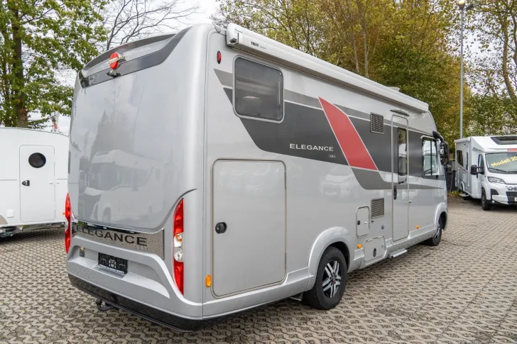 Fahrzeugbild Bürstner Elegance i 728 G *Hubstützen*2xKlima*2xSolar*SAT #5