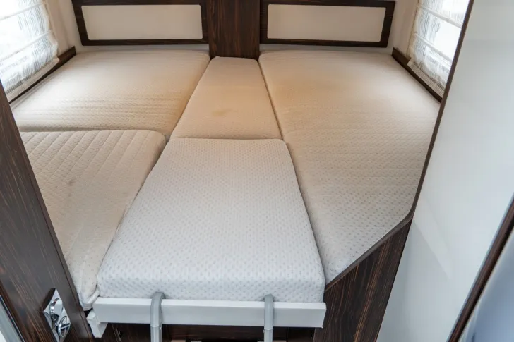 Fahrzeugbild Bürstner Elegance i 728 G *Hubstützen*2xKlima*2xSolar*SAT #14