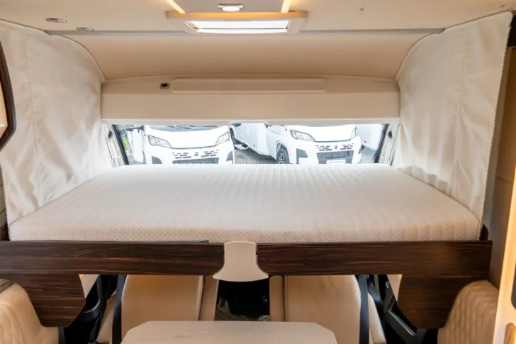Fahrzeugbild Bürstner Elegance i 728 G *Hubstützen*2xKlima*2xSolar*SAT #15