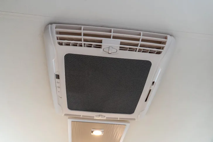 Fahrzeugbild Bürstner Elegance i 728 G *Hubstützen*2xKlima*2xSolar*SAT #21
