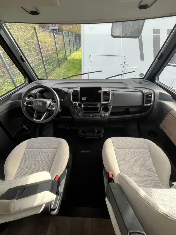 Fahrzeugbild Carado I 447 #17
