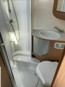 Fahrzeugbild Adria Sun Living LIDO S 42 SL Sondermodel " Free Living" von #5