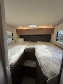 Fahrzeugbild Bürstner B66 690 TD Dieselheizung, Sunroof #6