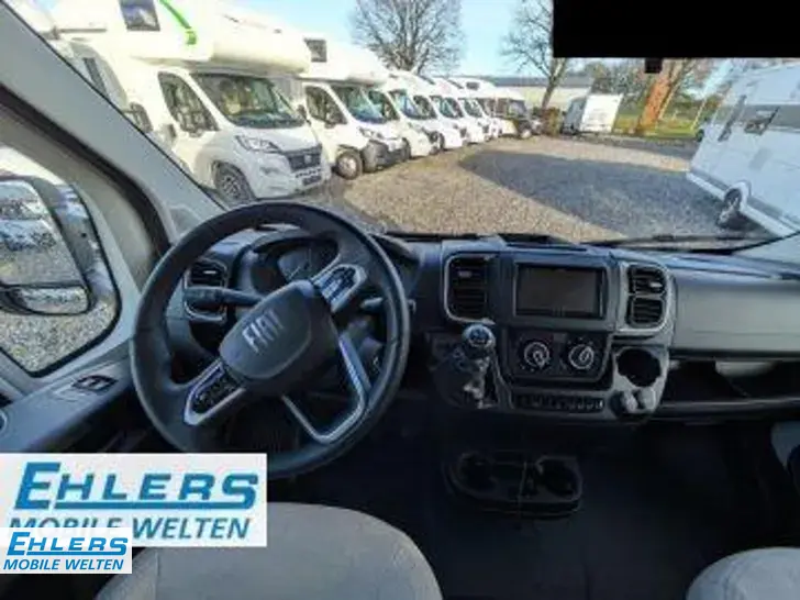 Fahrzeugbild LMC Tourer A 690 G 140PS/Chassis-Paket/Basis-Paket/Radträger/Isofix #6