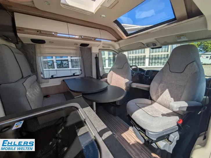 Fahrzeugbild Malibu Van charming GT skyview 640 LE RB 180PS/Klima/Aufbau-Paket/AHK/TV/Markise #9