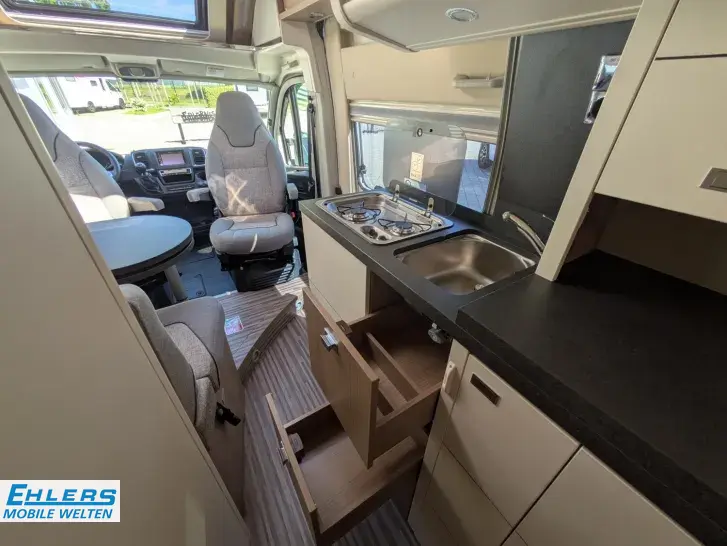 Fahrzeugbild Malibu Van charming GT skyview 640 LE RB 180PS/Klima/Aufbau-Paket/AHK/TV/Markise #13