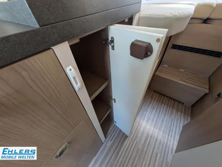 Fahrzeugbild Malibu Van charming GT skyview 640 LE RB 180PS/Klima/Aufbau-Paket/AHK/TV/Markise #15