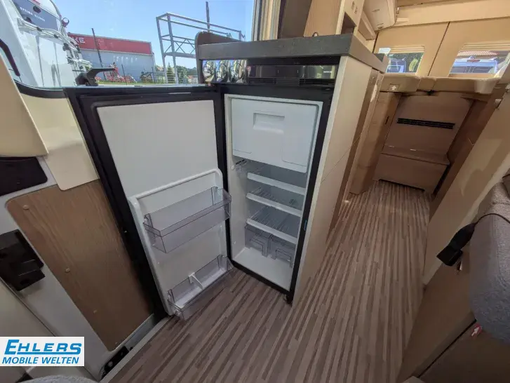Fahrzeugbild Malibu Van charming GT skyview 640 LE RB 180PS/Klima/Aufbau-Paket/AHK/TV/Markise #17