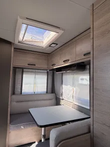 Fahrzeugbild Weinsberg CaraOne EDITION HOT 390 QD Alden SAT-Anlage #7
