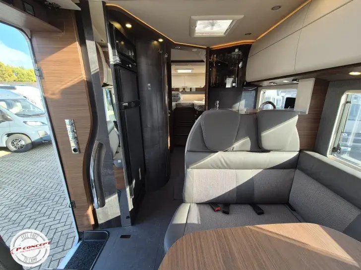 Fahrzeugbild Carthago chic c-line I 4.9 LE L MB black-edition 2027 #7