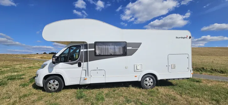 Fahrzeugbild Sunlight A 70 Familienwohnmobil #2