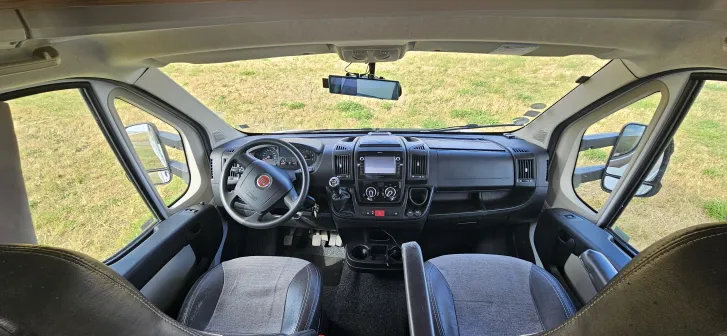 Fahrzeugbild Sunlight A 70 Familienwohnmobil #5