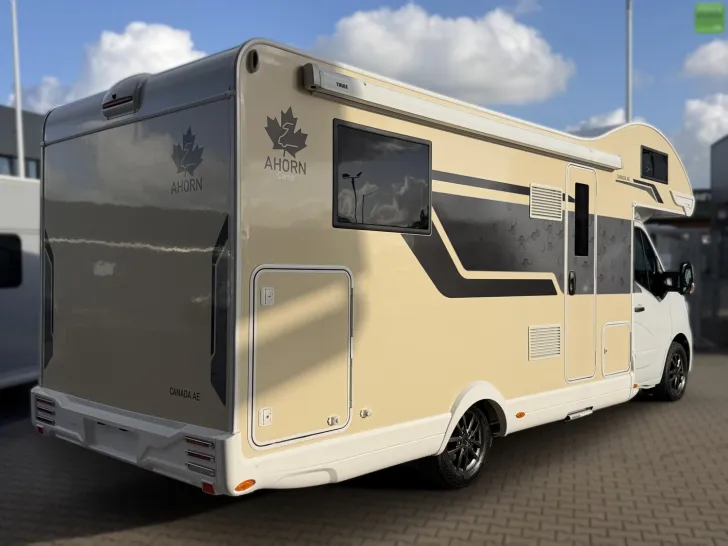 Fahrzeugbild Ahorn Camp Canada AE Luftfederung Einzelbetten Markise #4