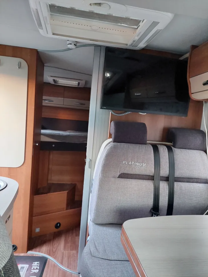 Grundriss Tag Knaus Van TI 550 MD Platinum Selection Gut gepflegt
