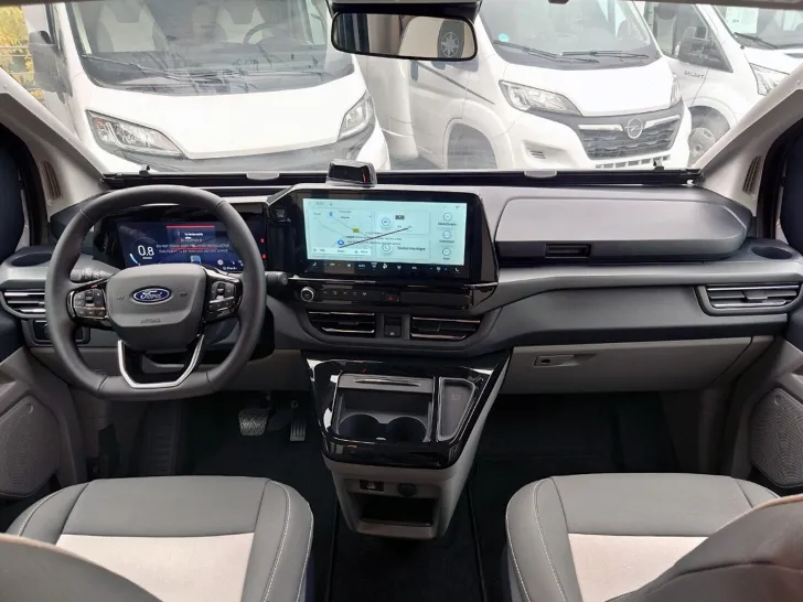 Fahrzeugbild Westfalia Kipling 170 PS Automatik NAVI*ACC*AHK*ALLWETTER #4