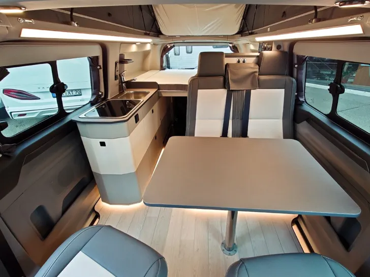 Fahrzeugbild Westfalia Kipling 170 PS Automatik NAVI*ACC*AHK*ALLWETTER #5