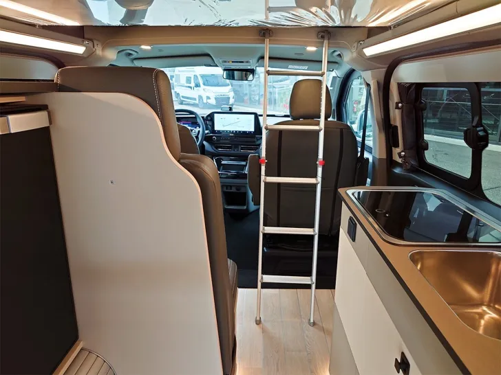 Fahrzeugbild Westfalia Kipling 170 PS Automatik NAVI*ACC*AHK*ALLWETTER #14