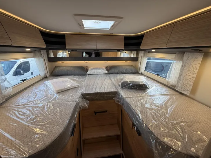 Fahrzeugbild Malibu T 430 KB LE lightweight Fiat #9