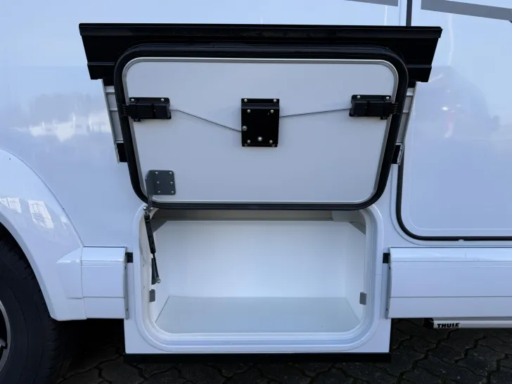 Fahrzeugbild Malibu T 430 KB LE lightweight Fiat #25