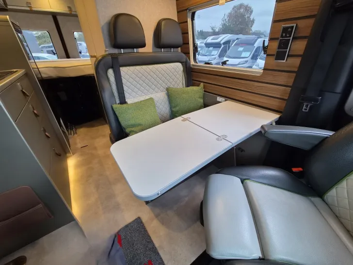 Fahrzeugbild Hymer Grand Canyon S CrossOver 600 *4x4*Aufstelldach* #18