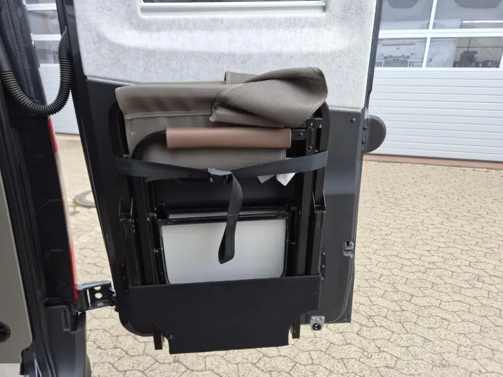 Fahrzeugbild Hymer Grand Canyon S CrossOver 600 *4x4*Aufstelldach* #34