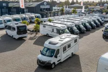 Fahrzeugbild Etrusco T 6.9 SR *Einzelbetten*Hubbett*Navi*RFK*Solar* #1