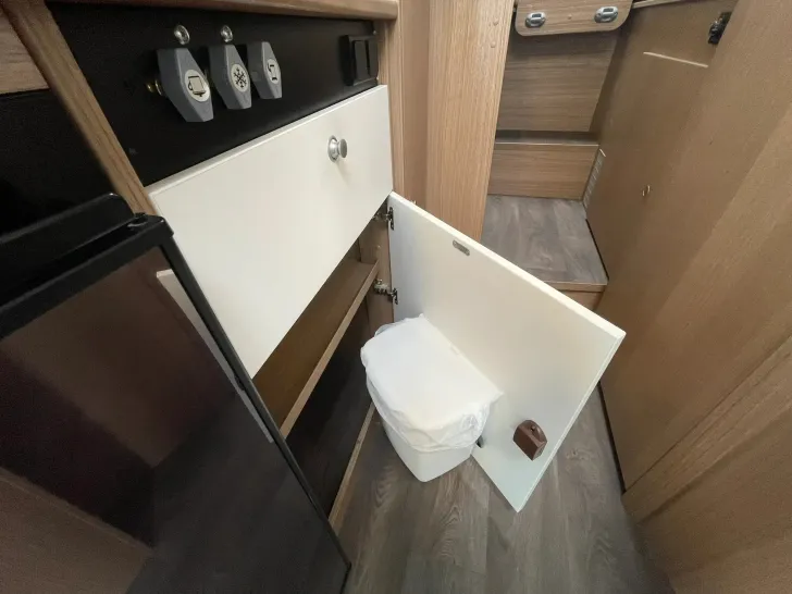 Fahrzeugbild Carado V337 EUROPA EDITION +TOP+ #25