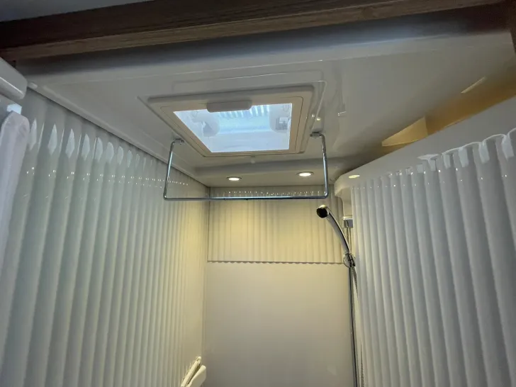 Fahrzeugbild Carado V337 EUROPA EDITION +TOP+ #40