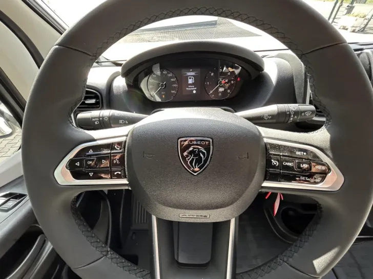 Fahrzeugbild Crosscamp EXPDN 7.0 E Peugeot #30