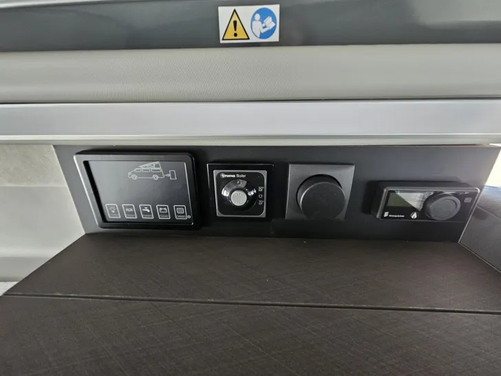 Fahrzeugbild Westfalia Kipling 170 PS Automatik ALLRAD4x4|19 Zoll-Räder #13