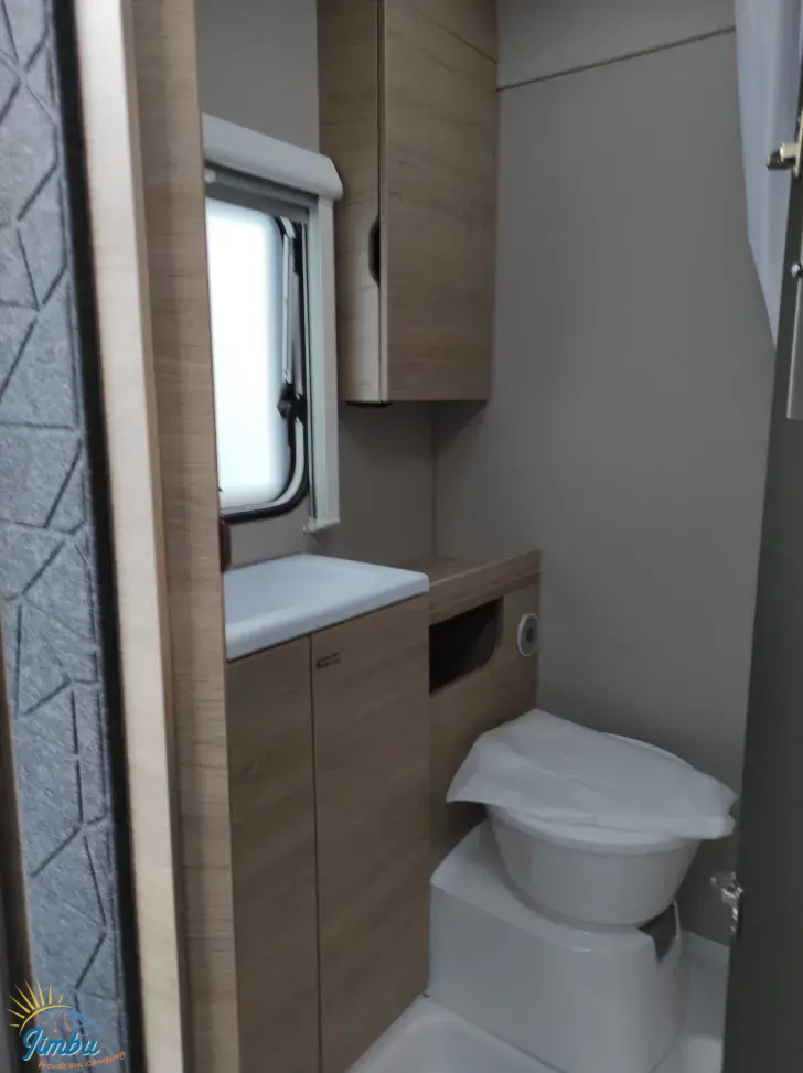 Fahrzeugbild Weinsberg CaraOne EDITION HOT 390 QD #10