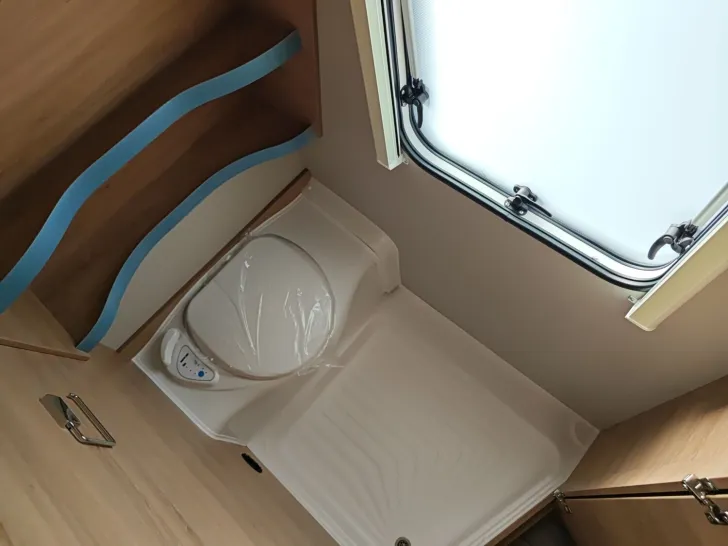 Fahrzeugbild Knaus Südwind BLACK SELECTION 450 FU #15