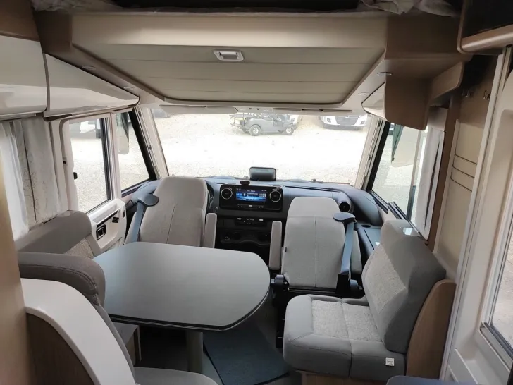 Fahrzeugbild Carthago C2-tourer I 143 KB LE comfort Mercedes #20