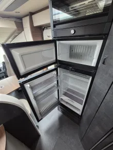 Fahrzeugbild Carthago chic c-line I 4.9 LE L Mercedes-TV-TecTower #23