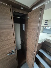 Fahrzeugbild Carthago chic c-line I 4.9 LE L Mercedes-TV-TecTower #29